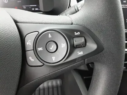 Photo 41 Opel Corsa Gén. VI Ph1 NG Edition 5