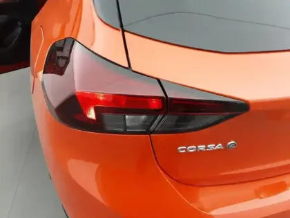 Photo 16 Opel Corsa  Electrique 136 ch & Batterie 50 kWh