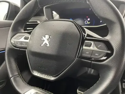 Photo 28 Peugeot 208  Electrique 50 kWh 136ch
