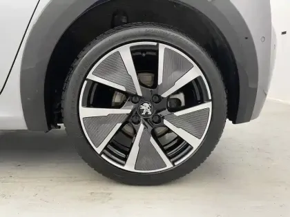 Photo 15 Peugeot 208  Electrique 50 kWh 136ch