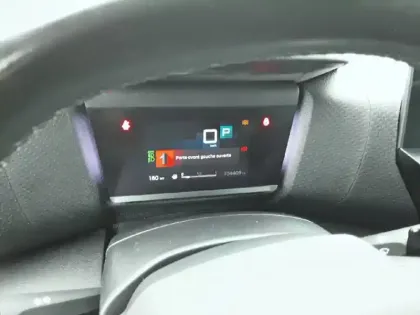 Photo 9 Citroën C4  BlueHDi 130 S&S EAT8