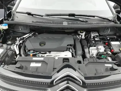 Photo 14 Citroën C5 aircross  Hybride Rechargeable 225 e-EAT8
