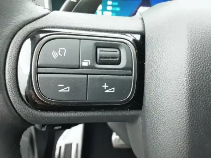 Photo 17 Citroën C5 aircross  Hybride Rechargeable 225 e-EAT8