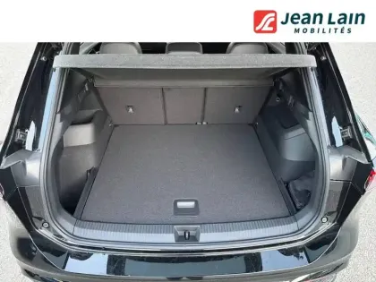 Photo 9 Volkswagen Tiguan  1.5 eTSI 150ch DSG7