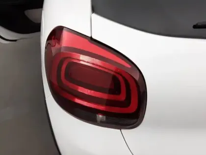 Photo 16 Citroën C3  PureTech 110 S&S EAT6