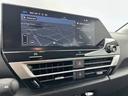 Photo 41 Citroën C4  Hybride 136 e-DCS6