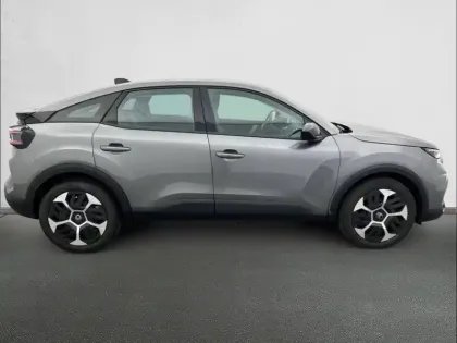 Photo 23 Citroën C4  Hybride 136 e-DCS6