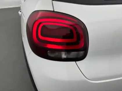 Photo 16 Citroën C3  PureTech 83 S&S BVM5