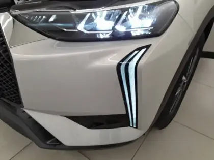 Photo 18 DS DS 3  PureTech 100 BVM6