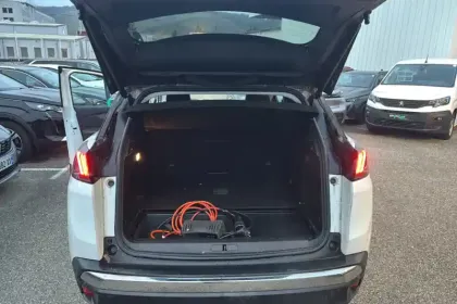 Photo 8 Peugeot 3008  Hybrid 225 e-EAT8