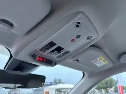 Photo 71 DS DS 3  PureTech 130 EAT8