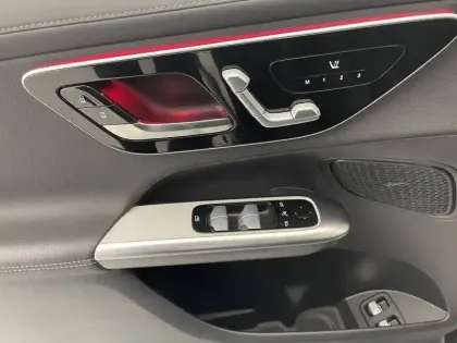 Photo 25 Mercedes Classe GLC GLC 300 e 9G-Tronic 4Matic