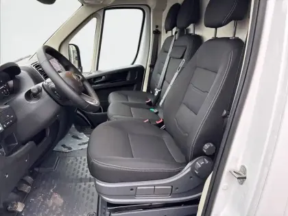 Photo 10 Citroën Jumper  FOURGON TOLE 33 L2H2 140 S&S BVM6