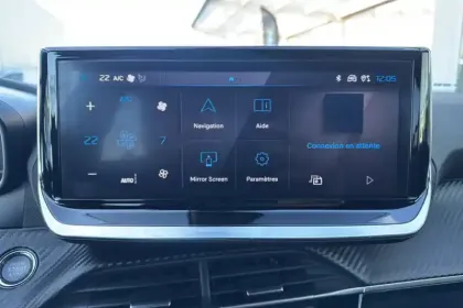 Photo 22 Peugeot 2008  Hybrid 136 e-DCS6