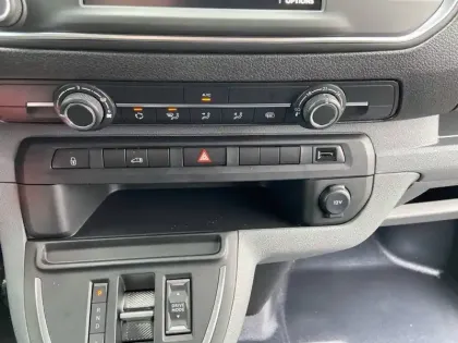 Photo 18 Citroën Jumpy E- FGN M 100 KW (136 CH) BATTERIE 75 KWH