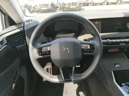 Photo 8 DS DS 4  Hybride E-Tense 225 EAT8