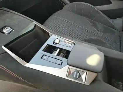 Photo 13 DS DS 4  Hybride E-Tense 225 EAT8