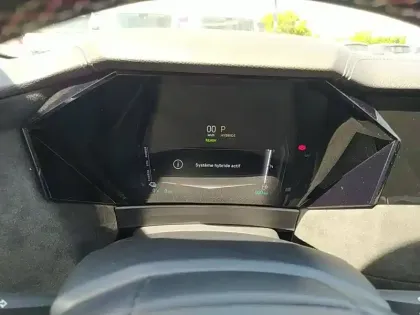 Photo 49 DS DS 4  Hybride E-Tense 225 EAT8