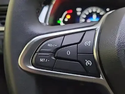 Photo 27 Renault Captur  TCe 90