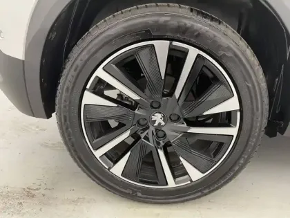 Photo 18 Peugeot 2008  Electrique 136 ch