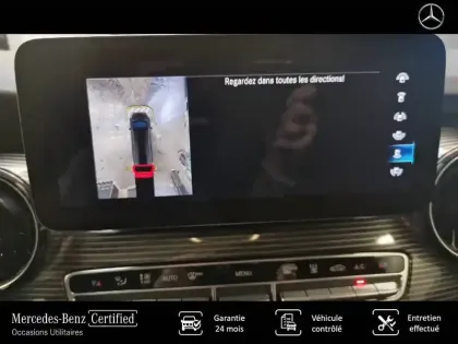 Photo 8 Mercedes EQV  300 Long 204 ch