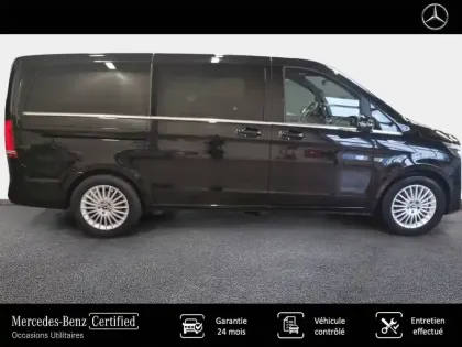 Photo 9 Mercedes EQV  300 Long 204 ch