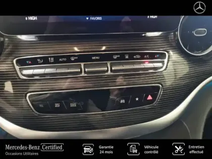 Photo 19 Mercedes EQV  300 Long 204 ch