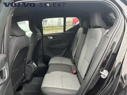 Photo 10 Volvo Xc40  B3 163 ch DCT7