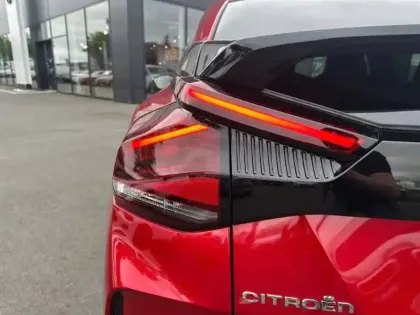 Photo 16 Citroën C4  BlueHDi 130 EAT8