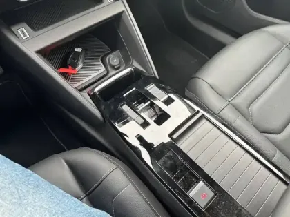 Photo 13 Citroën C4  BlueHDi 130 EAT8