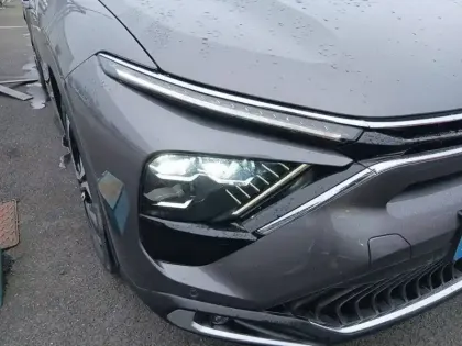 Photo 15 Citroën C5  X Hybride Rechargeable 225 S&S e-EAT8