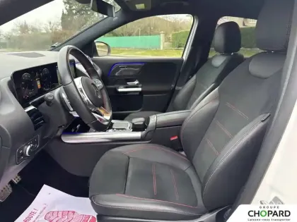 Photo 10 Mercedes GLA  200 d 8G-DCT