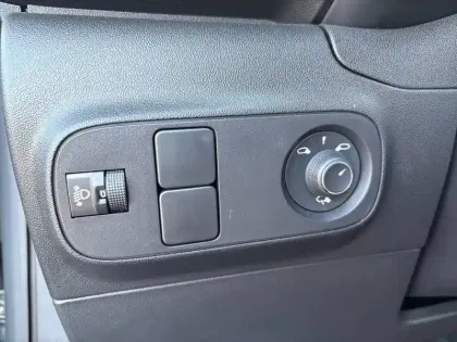 Photo 21 Citroën C3  PureTech 83 S&S BVM5