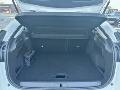 Photo 5 Citroën C4 e- 136 ch Automatique