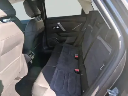 Photo 11 Citroën C4  BlueHDi 130 EAT8