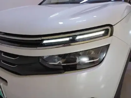 Photo 107 Citroën C5 aircross  Hybride Rechargeable 225 S&S e-EAT8