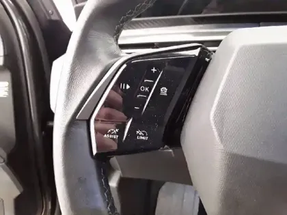 Photo 42 Peugeot 3008  Hybrid 136 e-DCS6