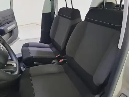 Photo 30 Citroën C3 Gén. III Ph2 C-Series 5