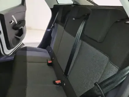 Photo 31 Citroën C4 Gén. III Ph1 NG YOU 5