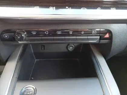 Photo 17 Citroën C5 aircross  Hybride Rechargeable 225 S&S e-EAT8