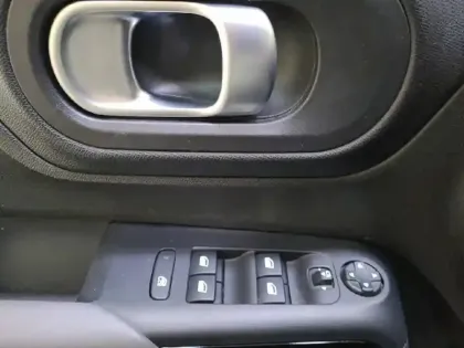 Photo 56 Citroën C5 aircross  Hybride Rechargeable 225 S&S e-EAT8