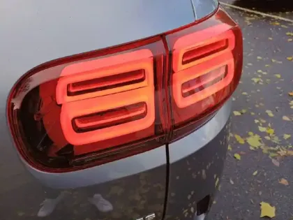 Photo 16 Citroën C5 aircross  Hybride Rechargeable 225 S&S e-EAT8