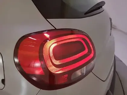 Photo 16 Citroën C3 Gén. III Ph2 C-Series 5