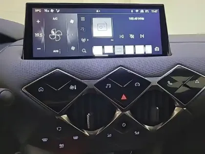 Photo 18 DS DS 3  PureTech 100 BVM6