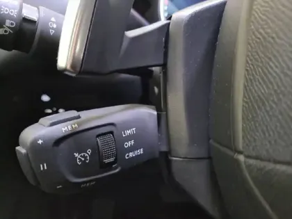 Photo 28 DS DS 3  Crossback BlueHDi 130 S&S EAT8