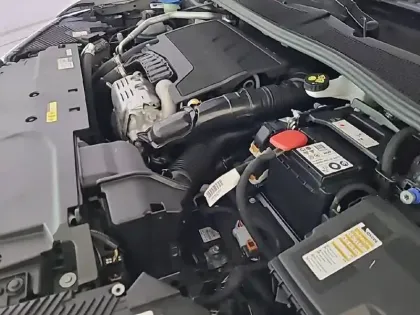 Photo 44 DS DS 4  PureTech 130 EAT8