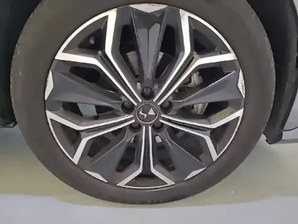 Photo 12 DS DS 4  PureTech 130 EAT8