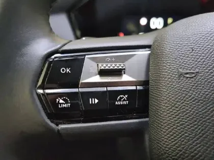 Photo 55 DS DS 4  PureTech 130 EAT8