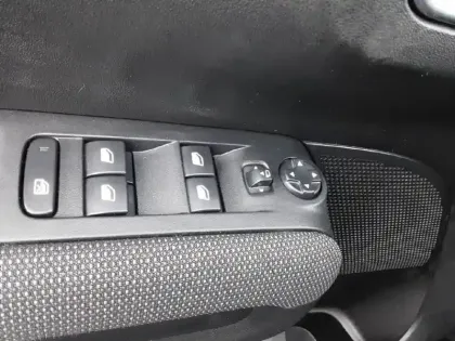 Photo 17 Citroën C3 Aircross  PureTech 110 S&S BVM6