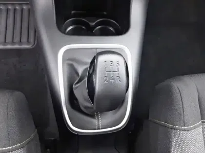 Photo 13 Citroën C3  PureTech 83 S&S BVM5